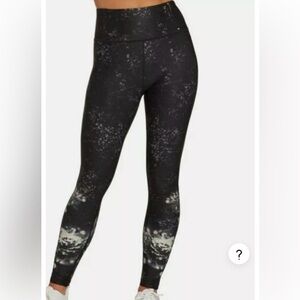 CALIA by Carrie Underwood Print Leggings